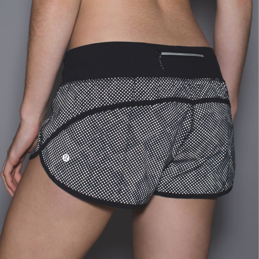 Lululemon RARE Lights Out Speed Short 🍋